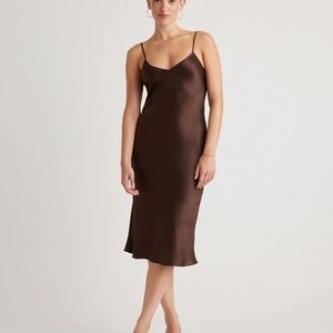 Quince 100% Silk Slip Dress. Hot Fudge Brown. Medium. Washable. Perfect.